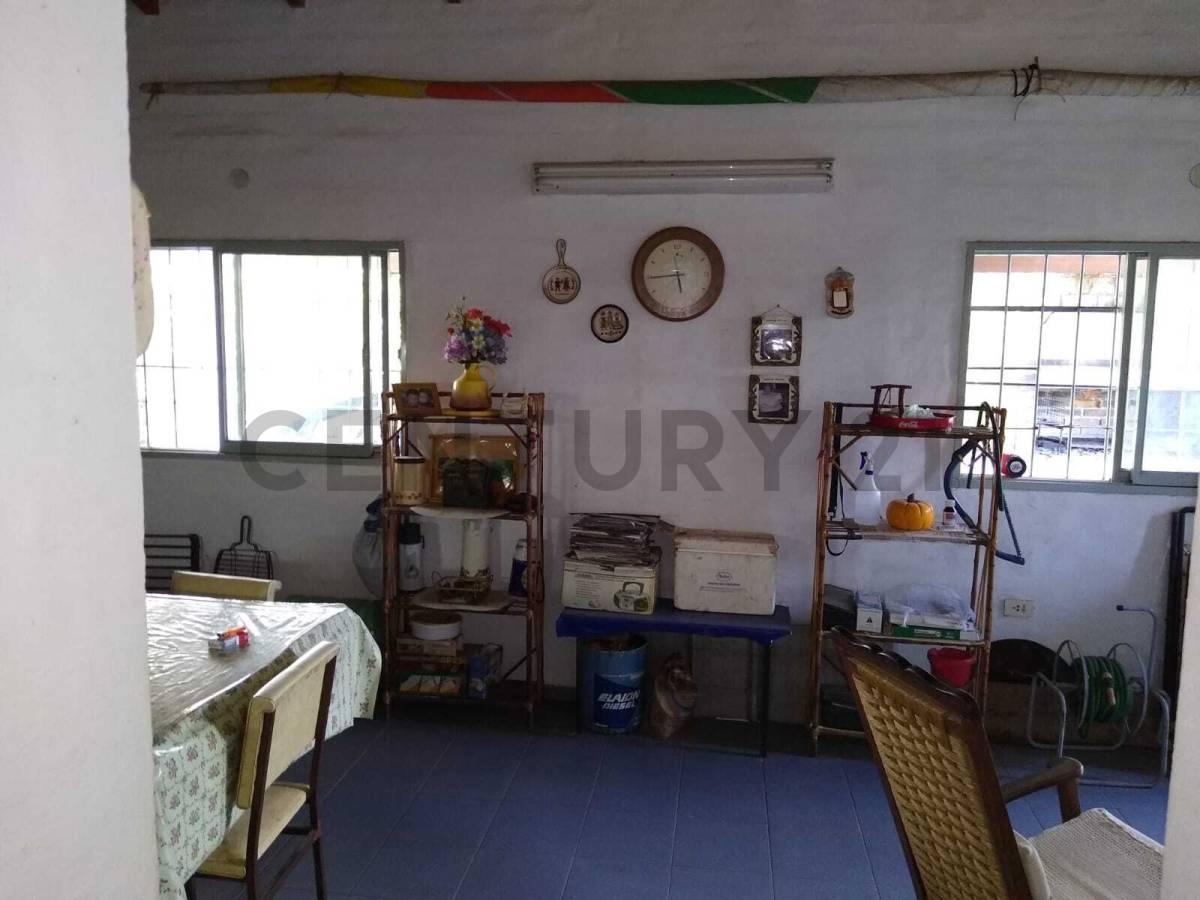 Foto de Casa en Venta en Villa del Dique de 3 Dormitorios, imagen 2