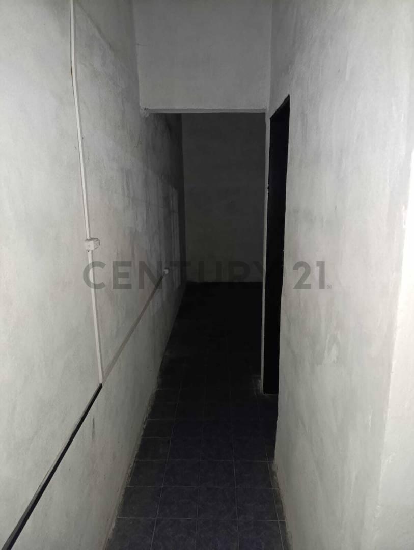 Foto de Casa 2 Dormitorios + Galpón con Departamento – Río Cuarto, imagen 3