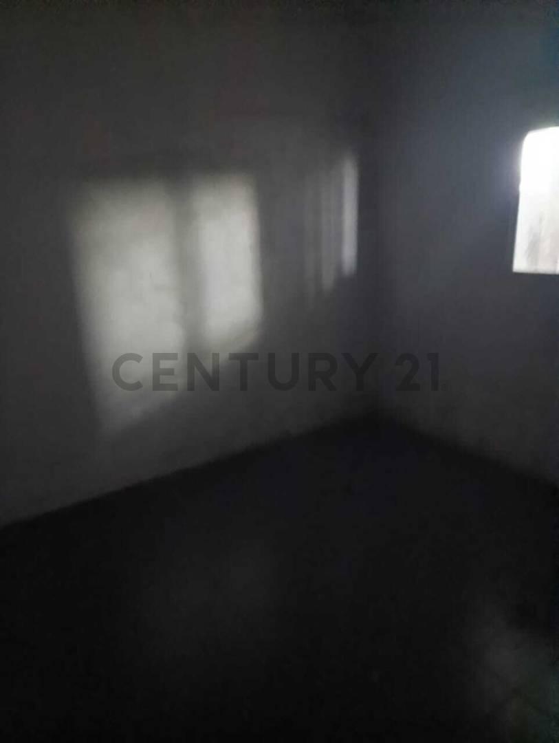 Foto de Casa 2 Dormitorios + Galpón con Departamento – Río Cuarto, imagen 4