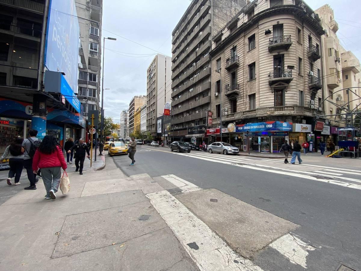 Foto de Cochera en venta con escritura | Edificio Shell – Centro, imagen 3