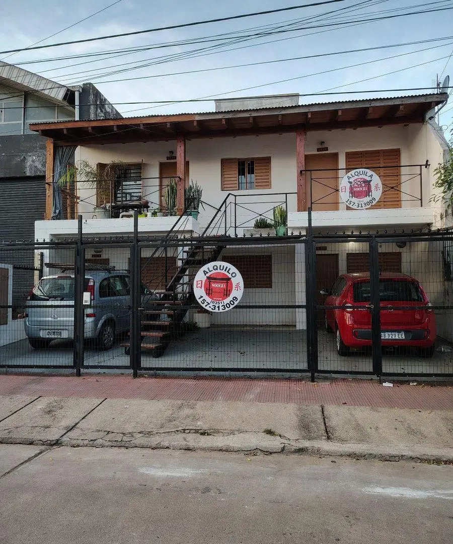 DEPTO 3 DORM CON PATIO LAS MARGARITAS 5