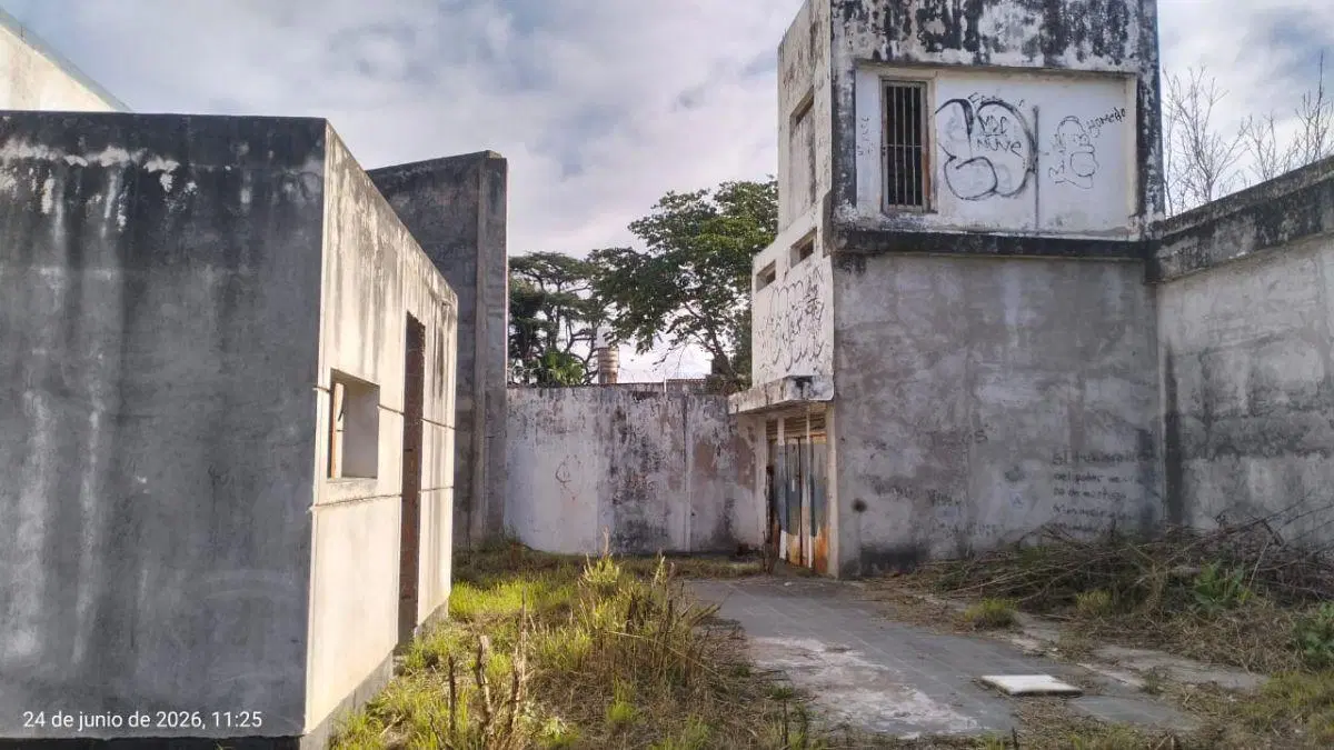 LOTE DE TERRENO EN ESQUINA ESTRATEGICA 1263,98 MTS 1