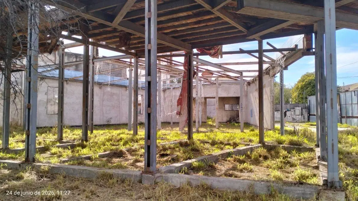 LOTE DE TERRENO EN ESQUINA ESTRATEGICA 1263,98 MTS 5