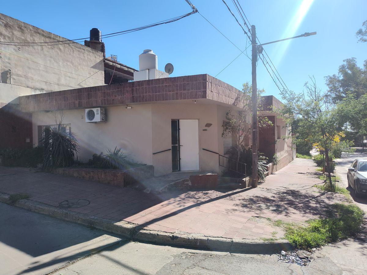 Casa de 300 m² con 3 dormitorios en venta en Crisol Norte