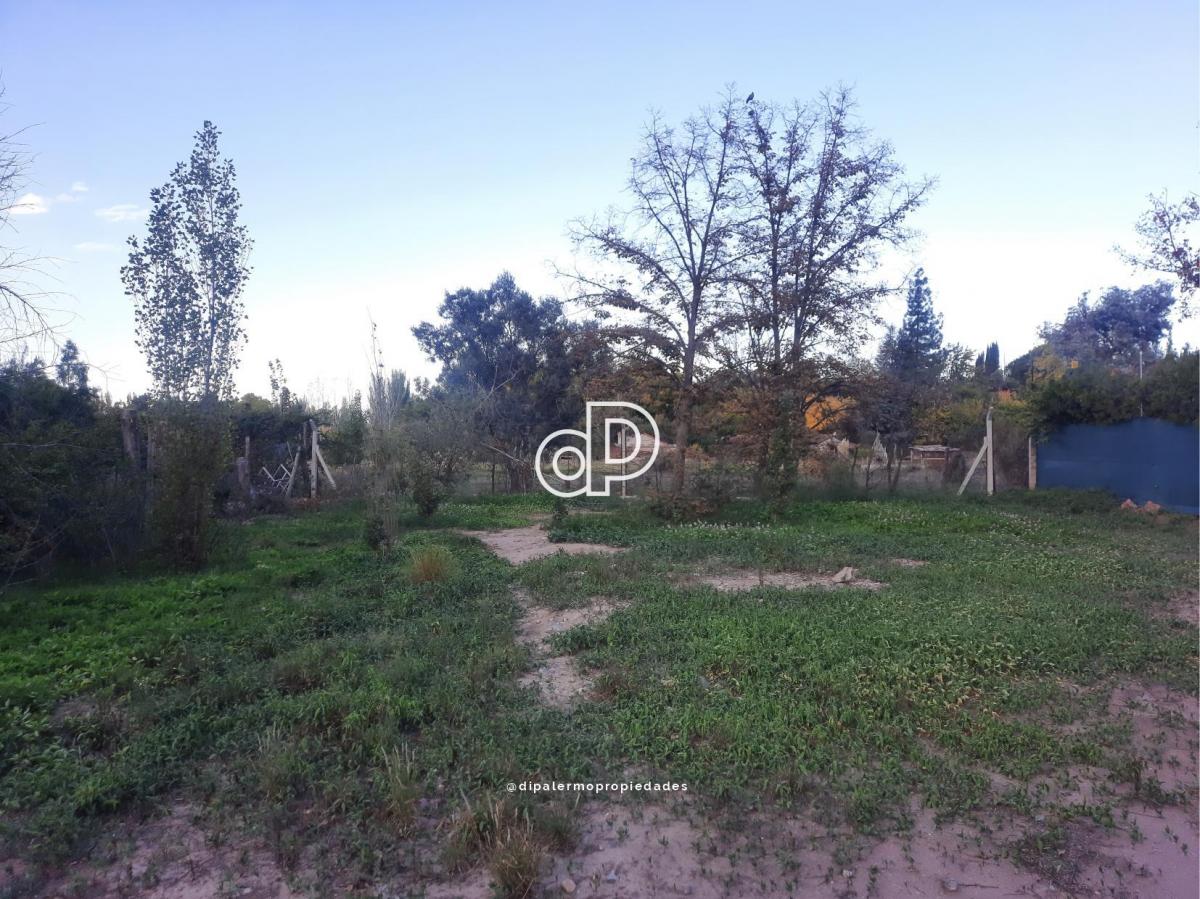 Venta de Terreno de 1048 m² en en Chacras de Coria 5