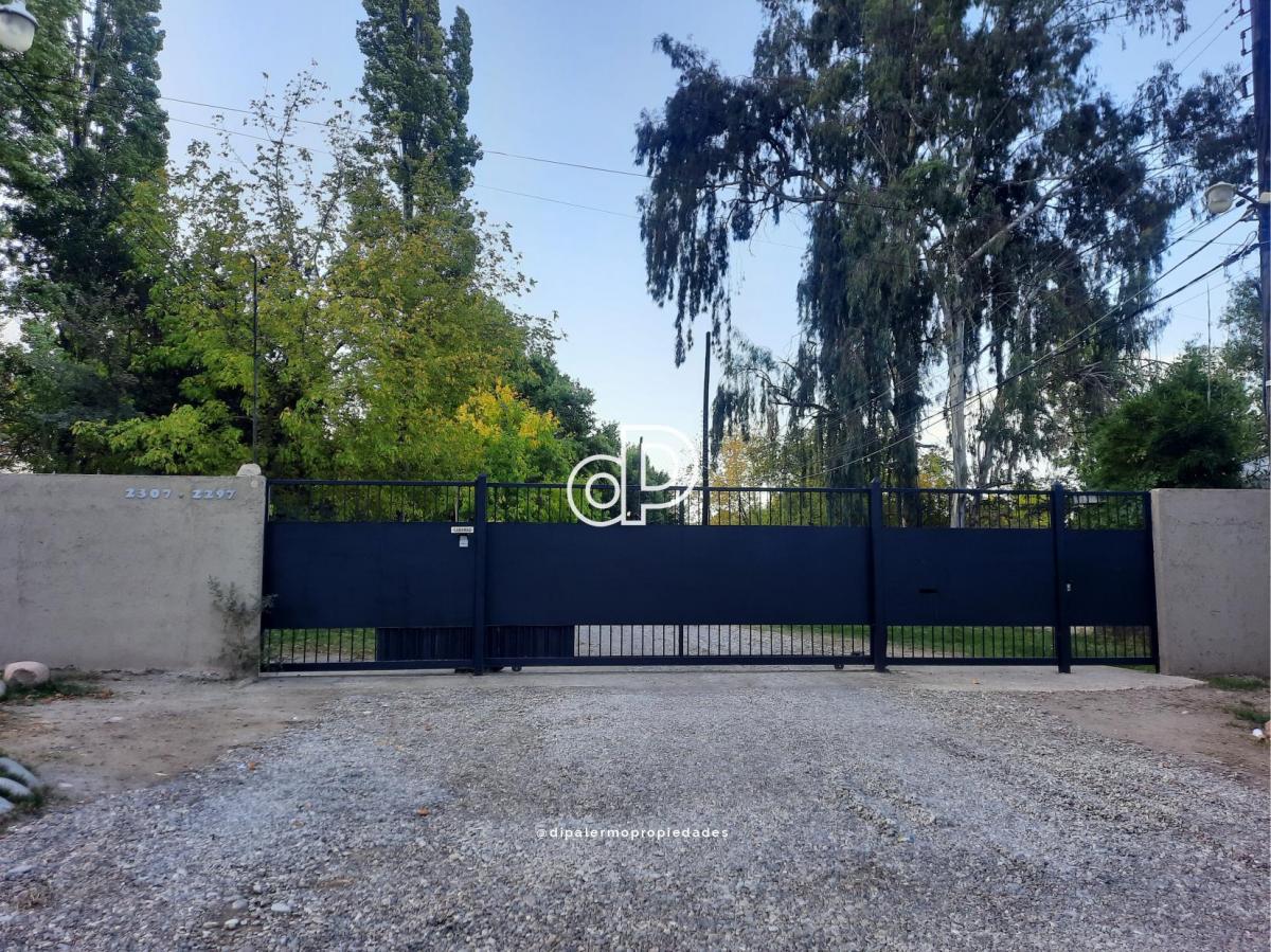 Venta de Terreno de 1048 m² en en Chacras de Coria 4