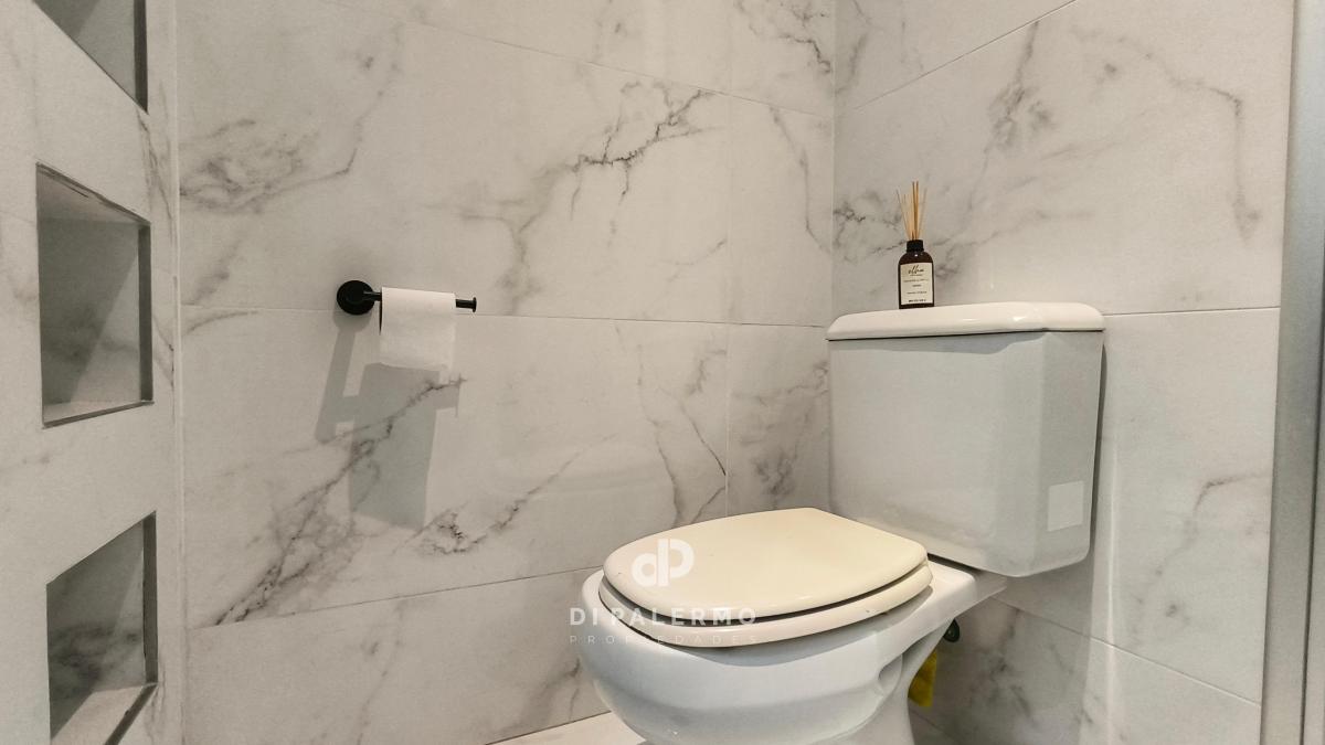 Venta de Depto Tipo Casa con Quincho Propio y Piscina - Centro de Lujan 2