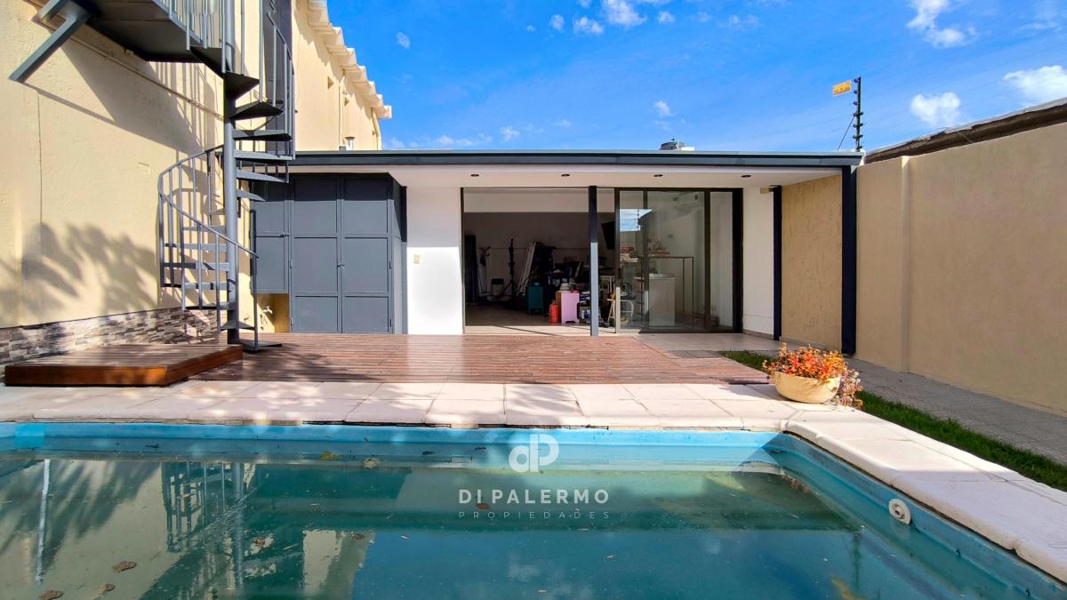 Venta de Depto Tipo Casa con Quincho Propio y Piscina - Centro de Lujan 1