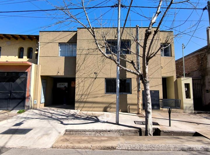 ALQUILER DE DEPARTAMENTO AMOBLADO - 2 HABITACIONES Y COCHERA EN SAN JOSE 2