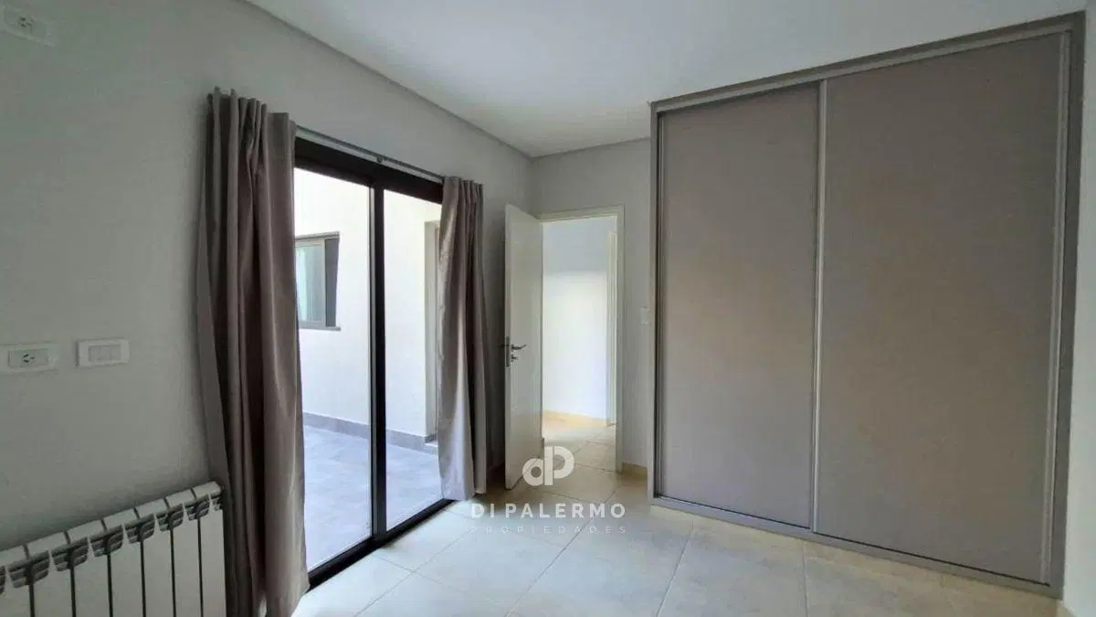 Alquiler de Depto en Planta Baja, 2 habitaciones, cochera y patio en B° CERRADO LOS AGAVES 2