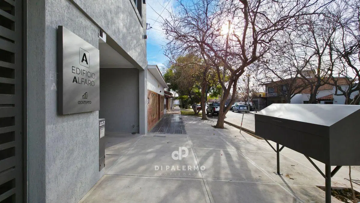 ALQUILER DE DEPTO A ESTRENAR - 1 DORMITORIO - 1 BAÑO - COCHERA CUBIERTA - A METROS DE PALMARES 2