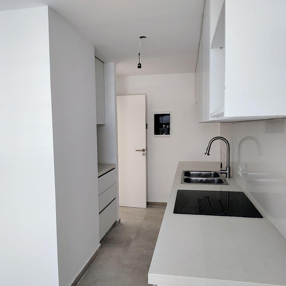 Venta, Departamento, 4 Ambientes, Amplio, Balcón, a Estrenar, Coghlan. 2