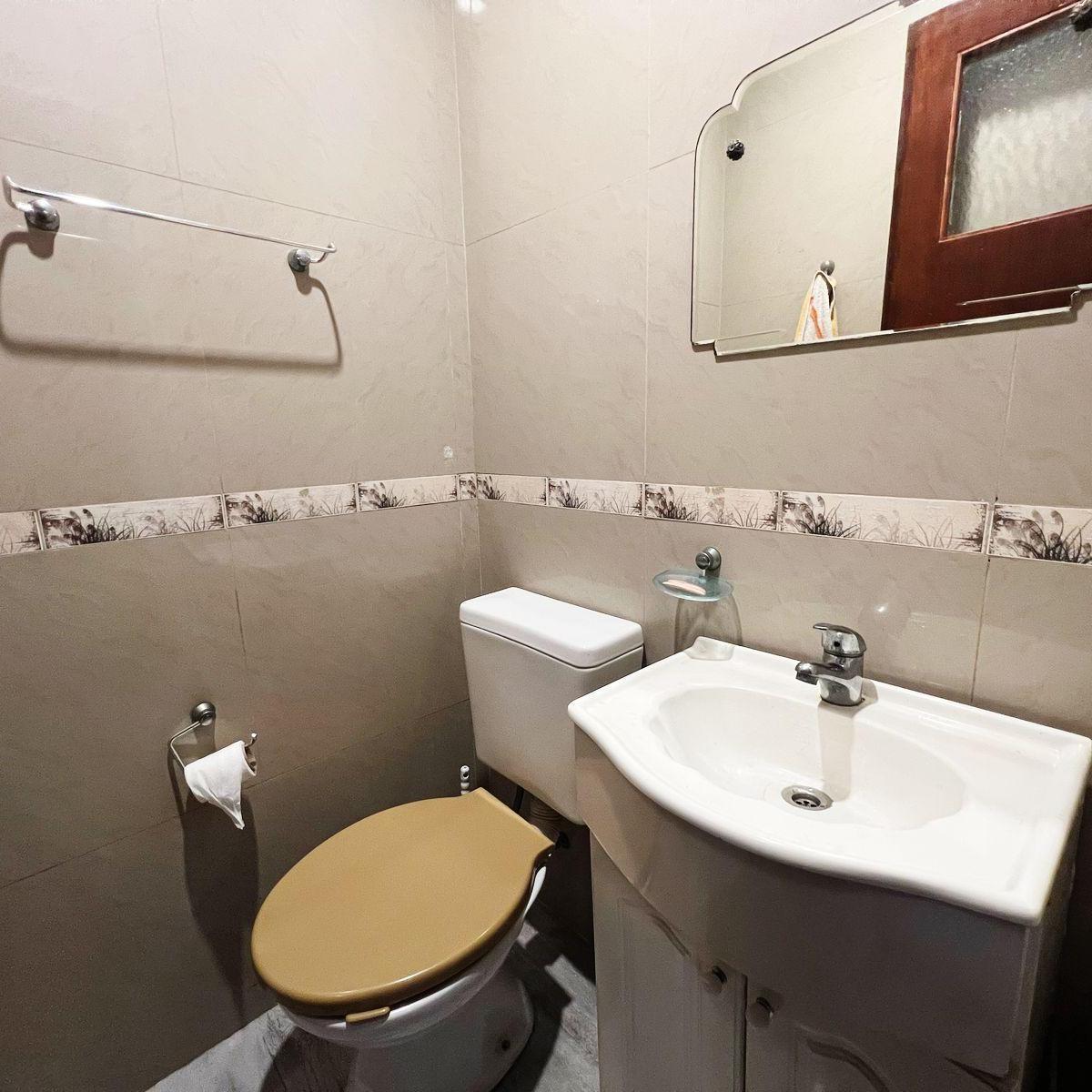 Venta, Casa, 10 Amb. Patio, Jardin, Cochera, San Cristobal 2
