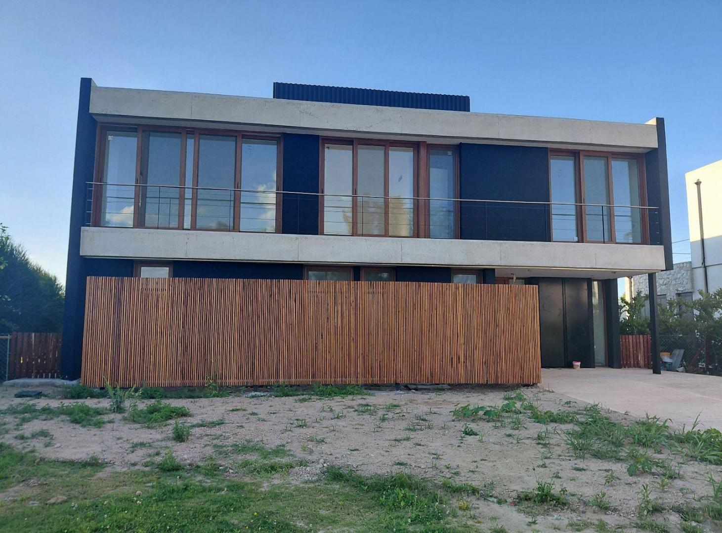 Venta, Casa, 5 Ambientes, Dependencia, Playroom, Lavadero A ESTRENAR, Dique Lujan