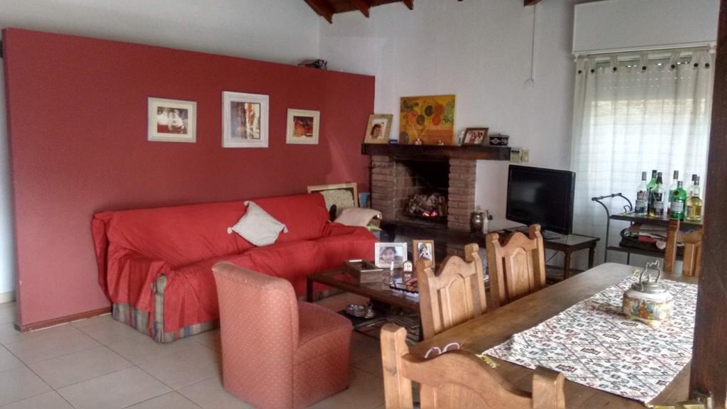 Venta, Casa, 3 ambientes, Pileta, Cochera, quincho, Tortuguitas, Apto credito