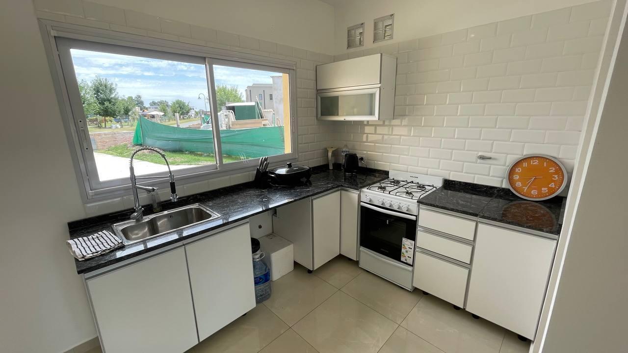 Foto de Venta, Casa, 4 ambientes, Jardín, Parrilla, Cochera, A Estrenar, El, imagen 4