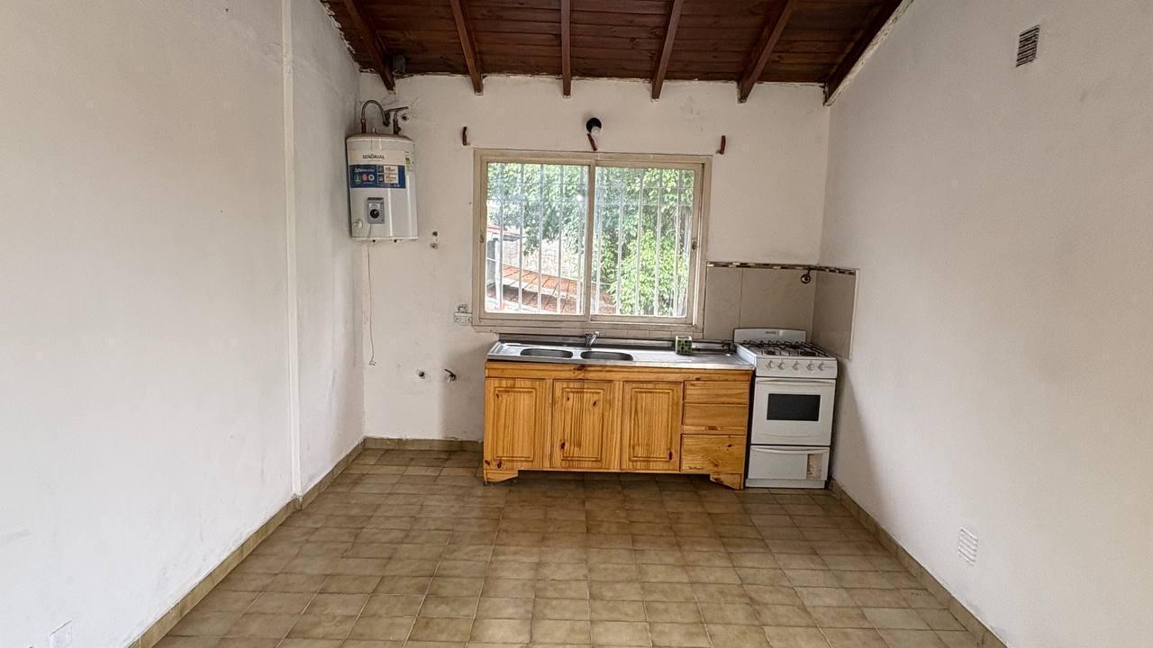 Venta, Departamento, 2 Ambientes, Jardín, Parrilla, Cochera, Morón