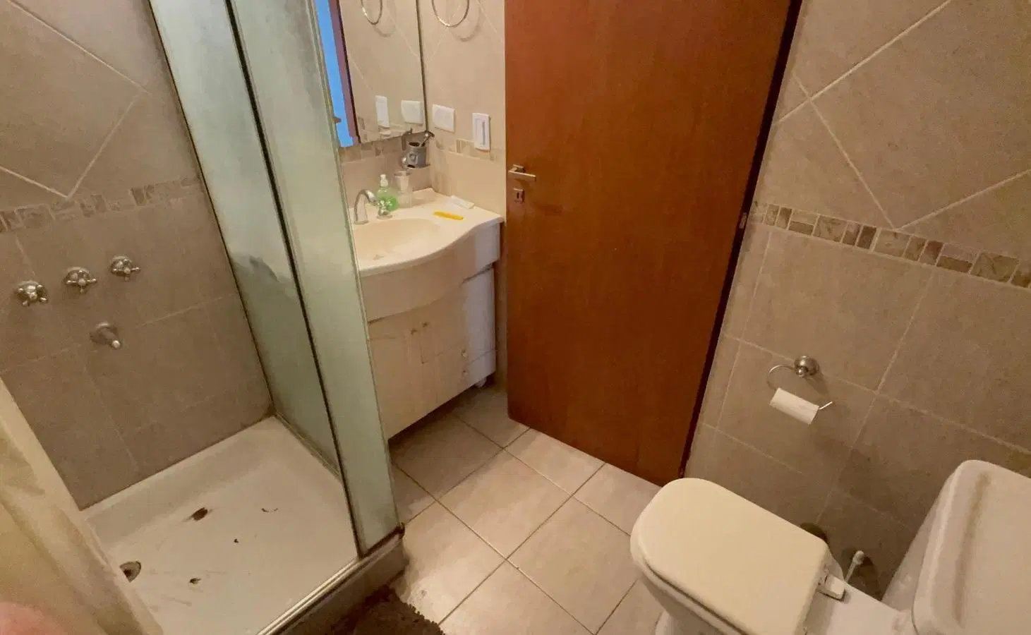 Venta, Casa, 5 Ambientes, Triple cochera, Balcón Terraza, Patio, Parrilla, Ituzaingó 5