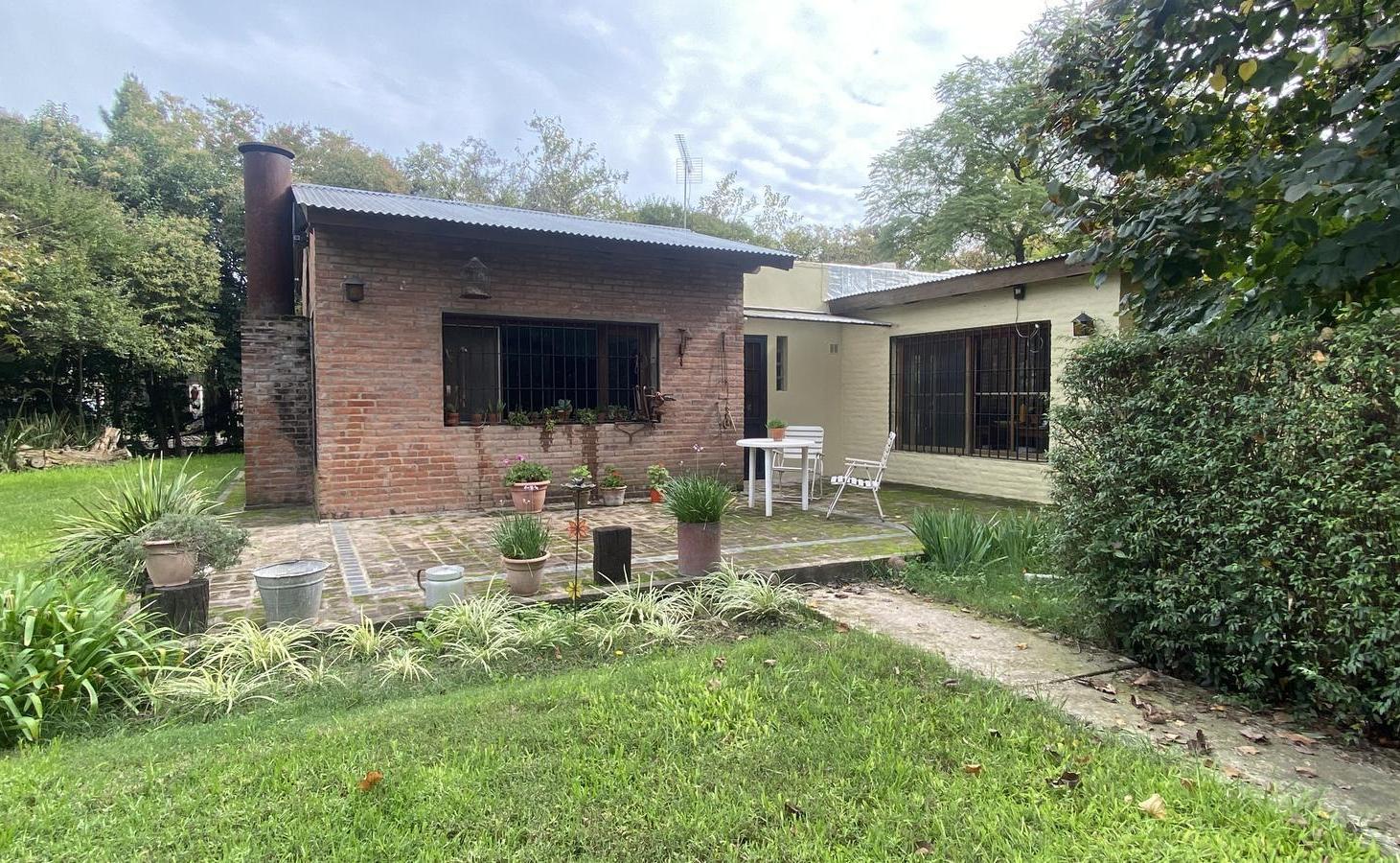 Venta, Casa, 3 Ambientes, Cochera, Piscina, Jardín, Sala de juegos, Galpón, Paso del Rey, Moreno