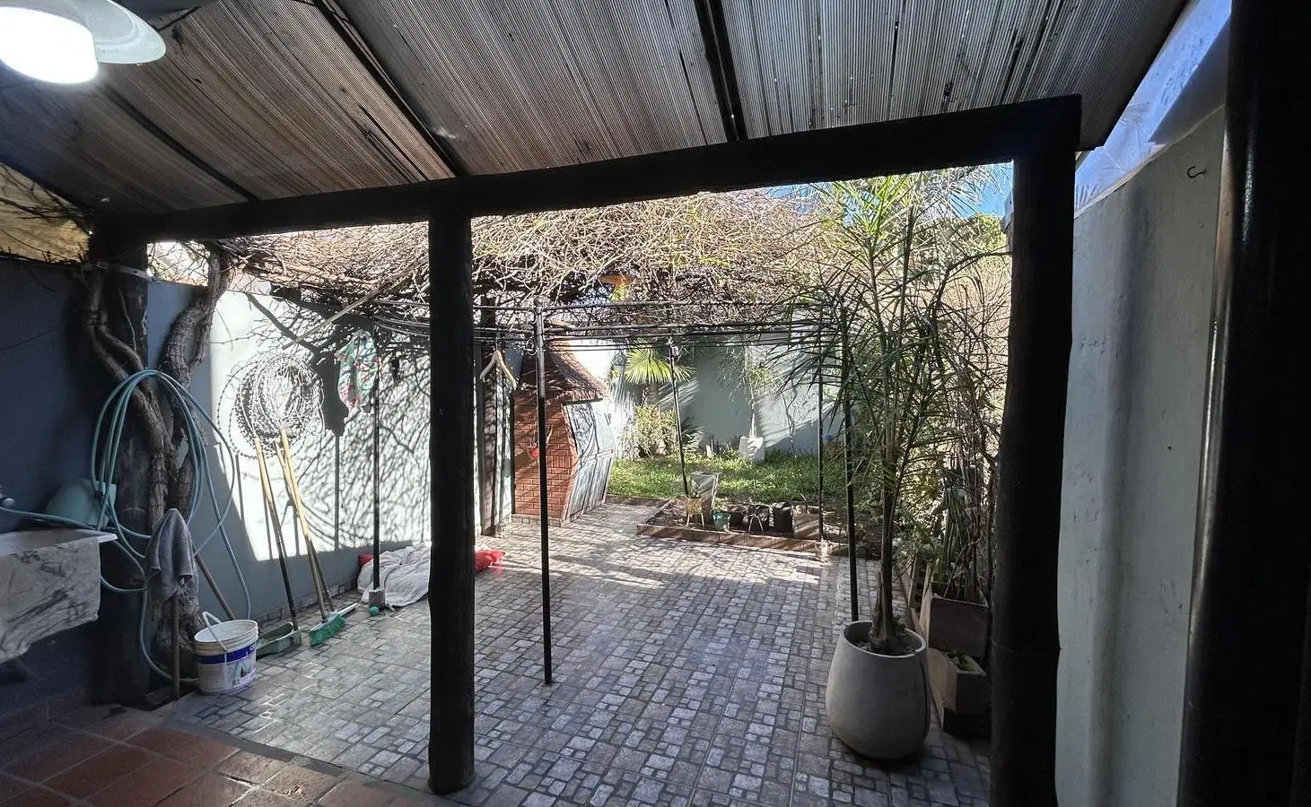 Venta / Alquiler, PH, 4 Ambientes, Patio, Lavadero, Terraza,  Cochera, San Antonio de Padua. 5