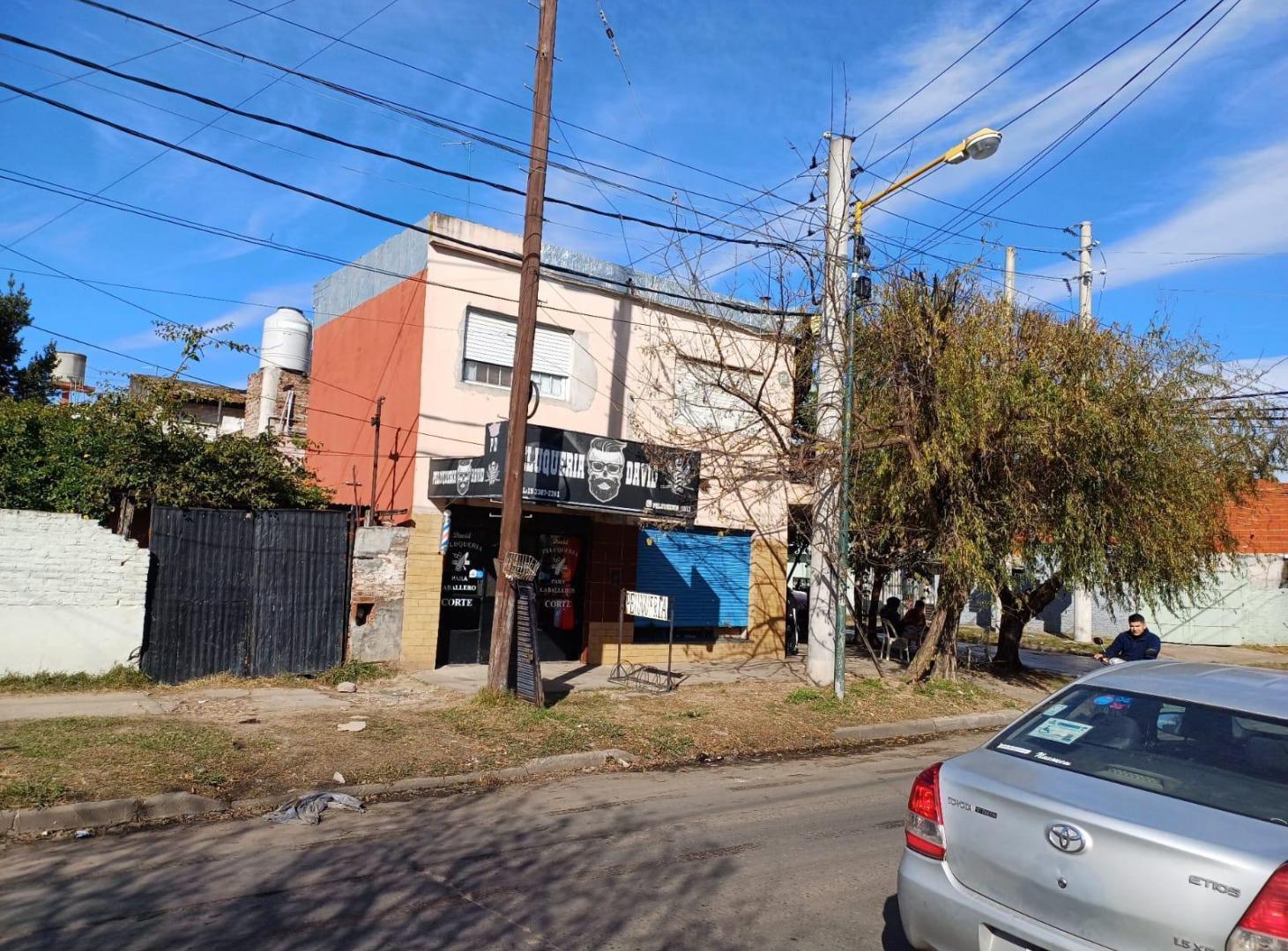 Venta, PH, 3 Ambientes, Patio, 2 Locales, Ciudad Jardín, El Libertador, General San Martin