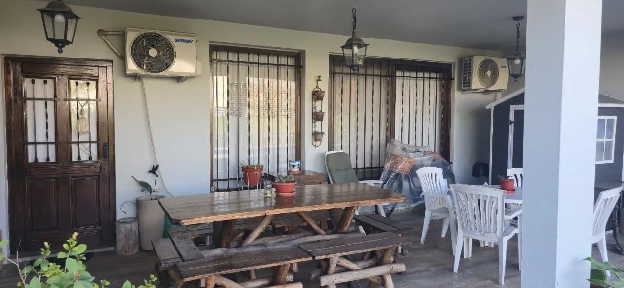 Venta, Casa, 4 Ambientes, Lavadero, Dependencia, Cochera, Pileta, Jardín, Parrilla, La Reja, Moreno 3