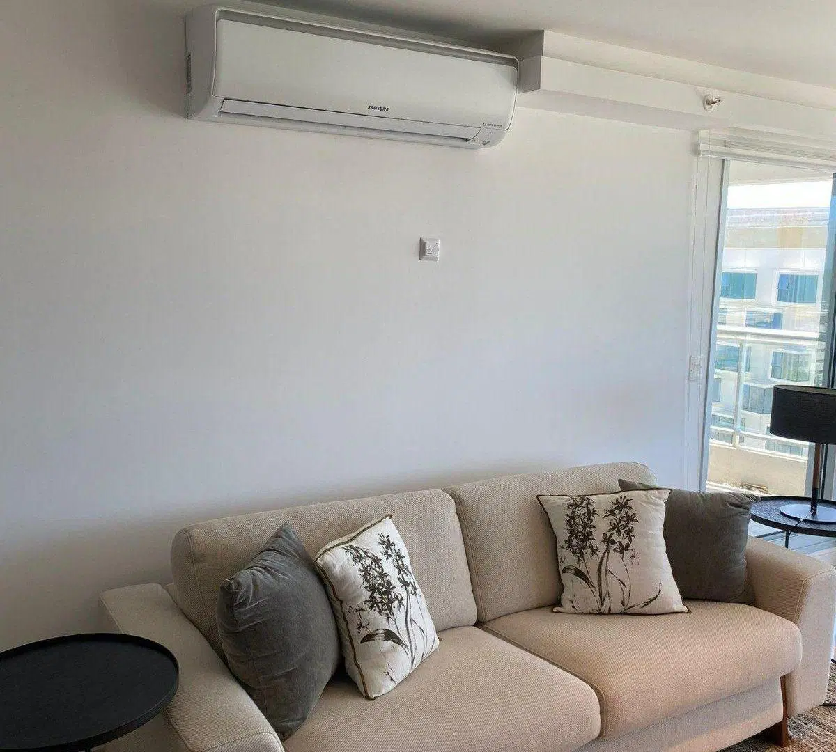 Venta, Departamento, 3 Ambientes, Dependencia, Balcón Terraza, Cochera, Playa Brava, Punta del Este 3