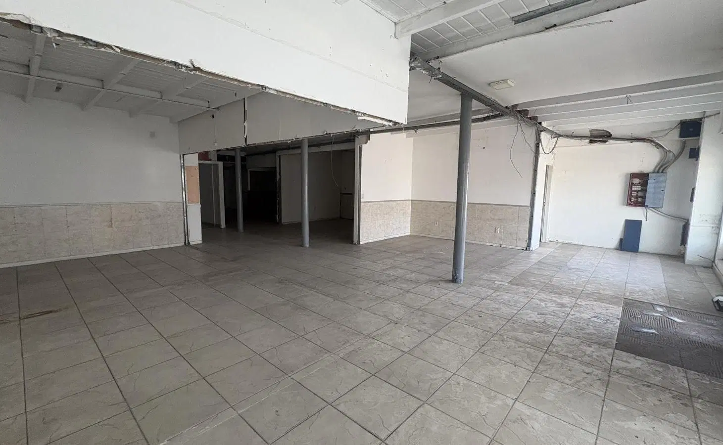 Venta, Edificio Comercial, Ituzaingó 1