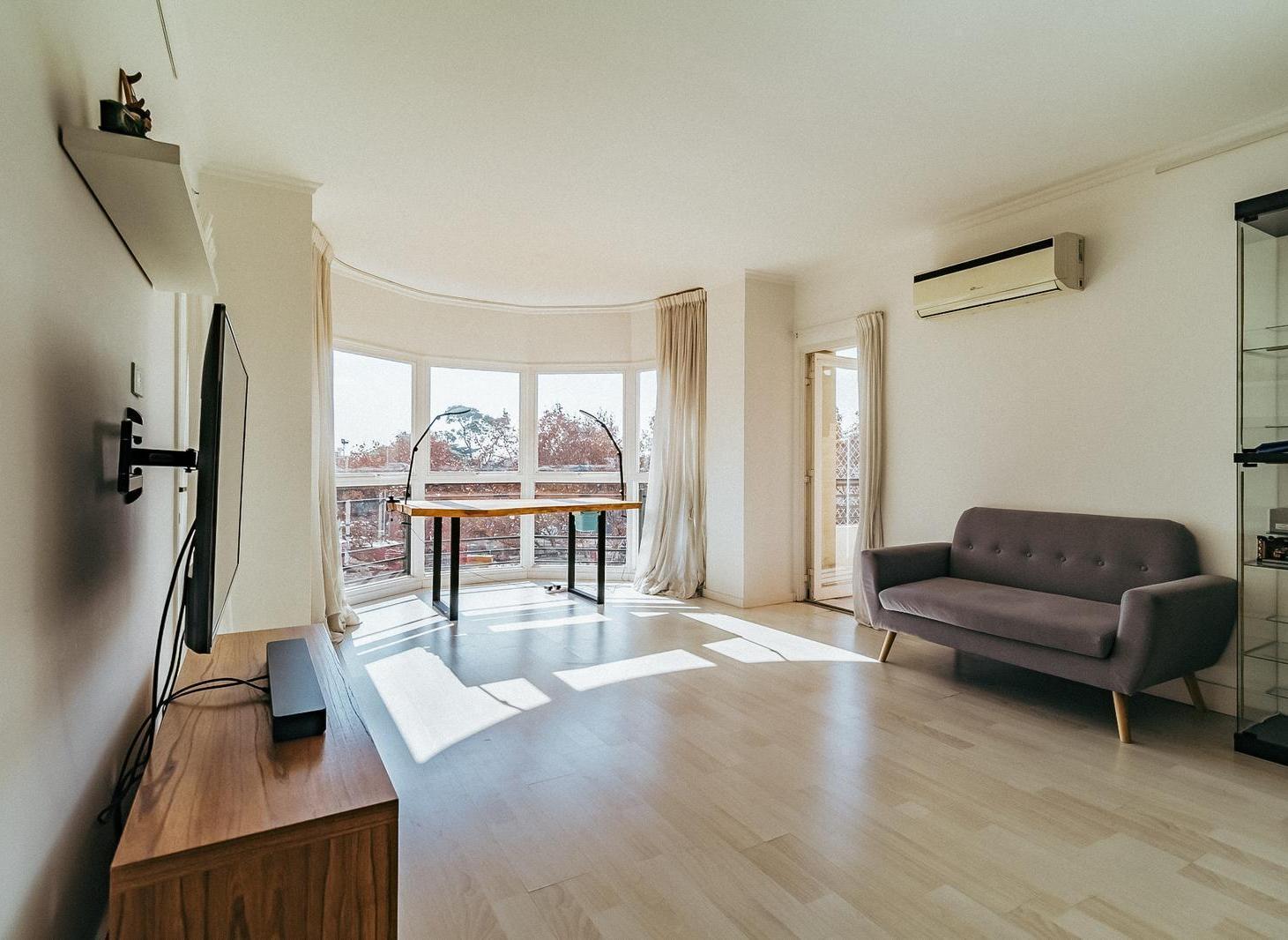 Foto de Alquiler, Departamento, Amoblado, 4 Ambientes, Balcón, Cochera, imagen 1