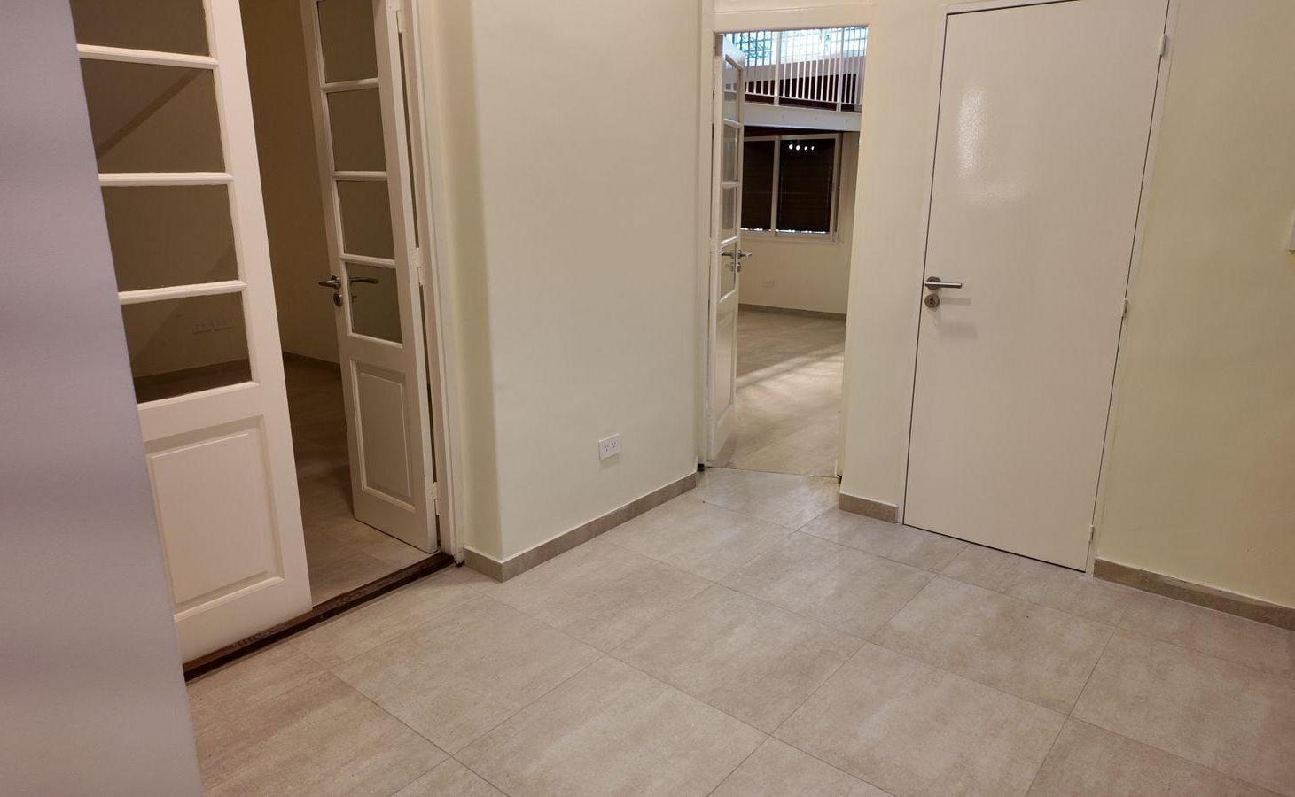 Foto de Alquiler, PH, 4 Ambientes, Cochera Cubierta, Reciclado a nuevo, Saavedra, imagen 5
