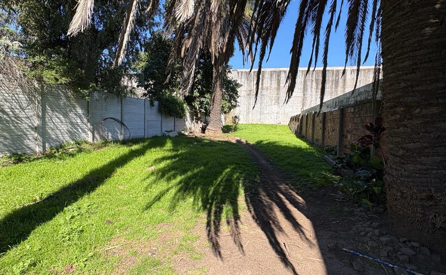 Foto de Venta, Casa, 5 ambientes, 2 en Suite, Parque, Garage, Galería, imagen 2