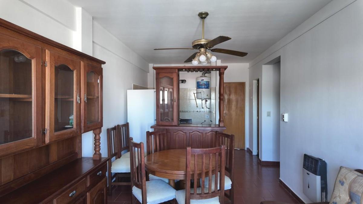 Venta, Departamento, 2 Ambientes, Apto Crédito, Balcón Frances, Villa Luzuriaga