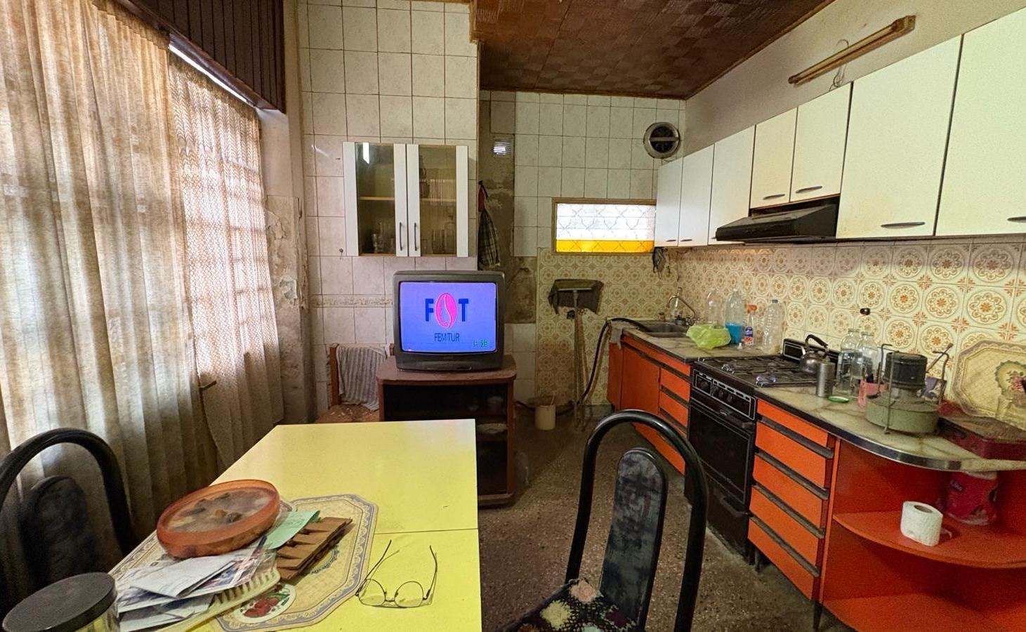 Foto de Venta, Casa, 3 Ambientes, Local, Apto Crédito, Cochera, Patio, Quincho, imagen 2