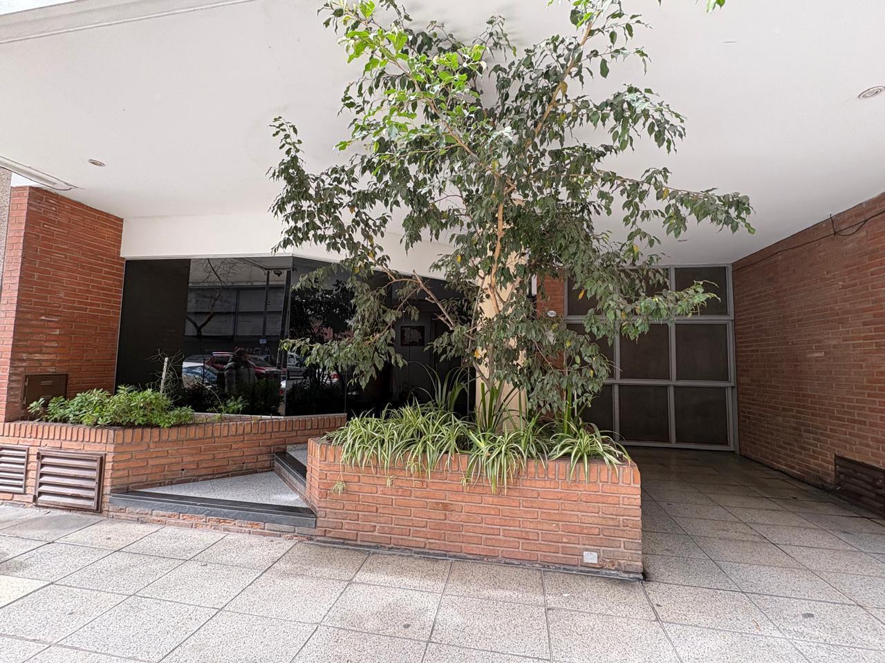 Foto de Alquiler, Departamento, 2 ambientes, Cochera, Toilette, Piso Alto, imagen 5