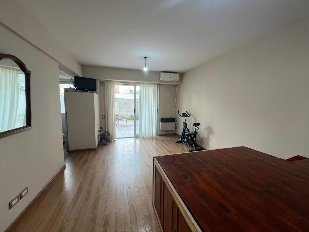 Foto de Alquiler, Departamento, Monoambiente, Amplio Patio, semi amoblado, San, imagen 3