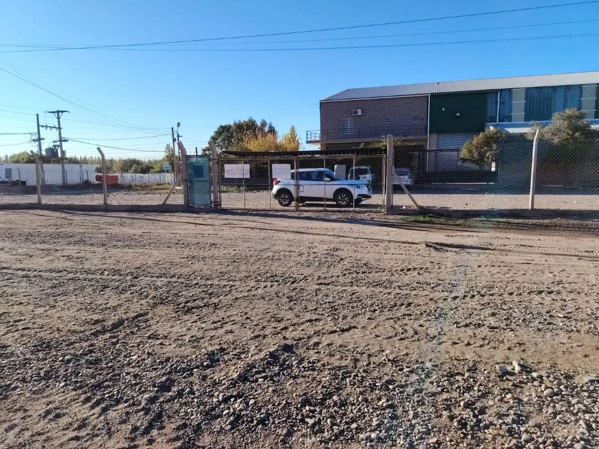LAFFITE PROPIEDADES ALQUILA BASE EN PARQUE INDUSTRIAL CENTENARIO. PROVINCIA DE NEUQUÉN 4