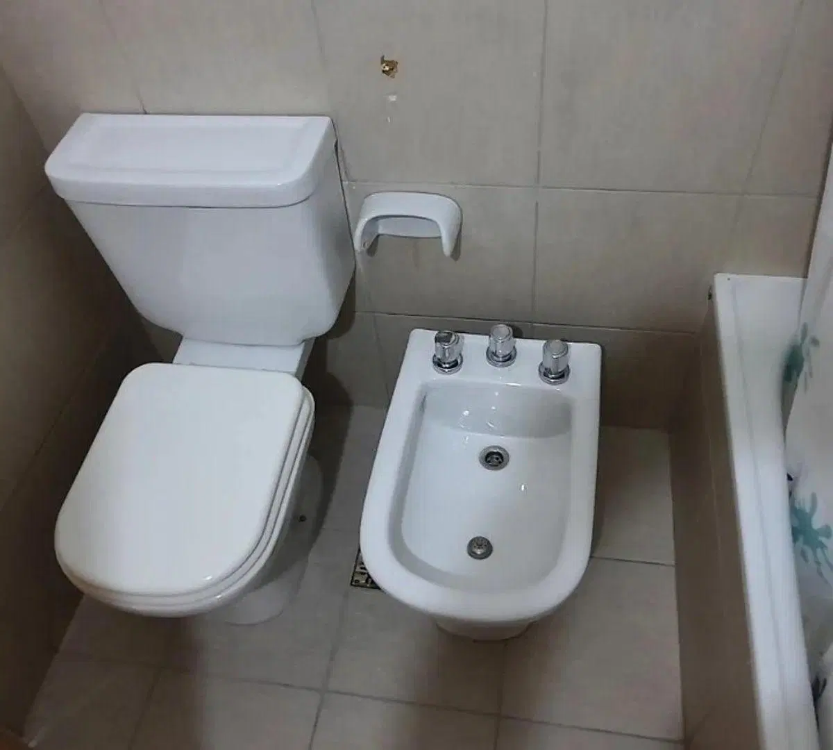 LAFFITE PROPIEDADES VENDE DEPARTAMENTO MONOAMBIENTE en Planta Baja. Muy linda ubicación 4