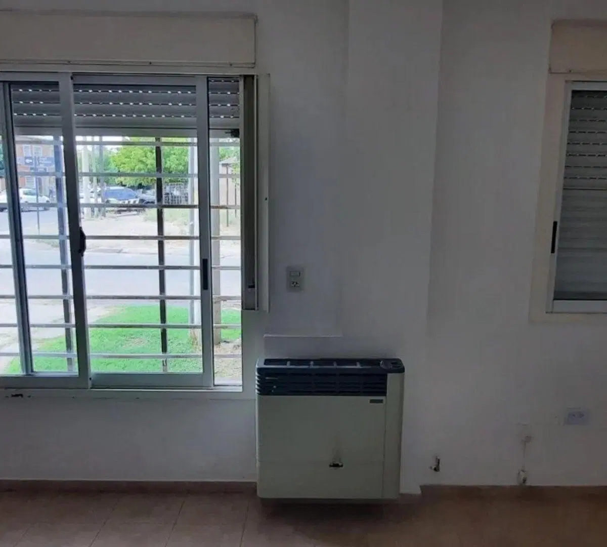 LAFFITE PROPIEDADES VENDE DEPARTAMENTO MONOAMBIENTE en Planta Baja. Muy linda ubicación 1