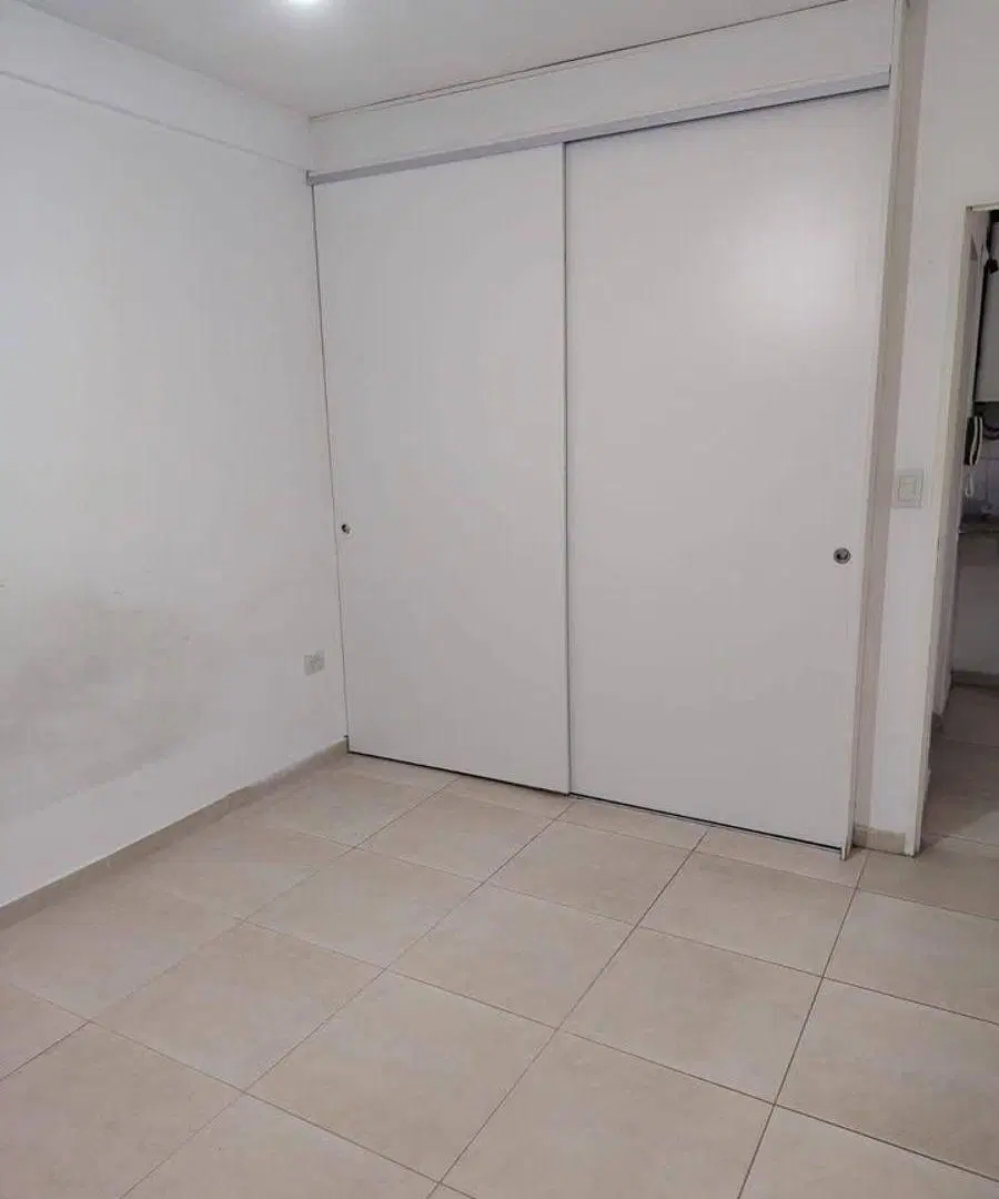 LAFFITE PROPIEDADES ALQUILA Departamento de 1 Dormitorio. Neuquén Capital 2