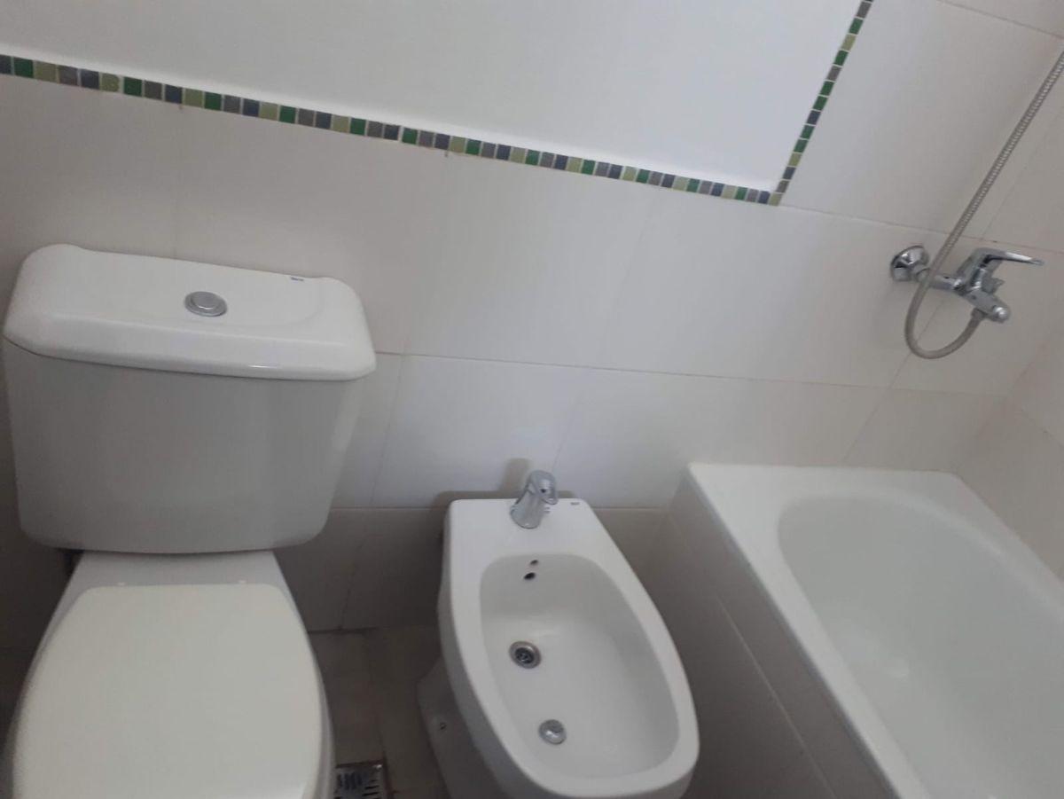 Foto de LAFFITE PROPIEDADES ALQUILA Hermoso Departamento de UN Dormitorio en, imagen 2