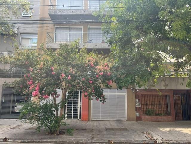 Monoambiente Al Frente con Balcón + Cochera Fija Cubierta 3