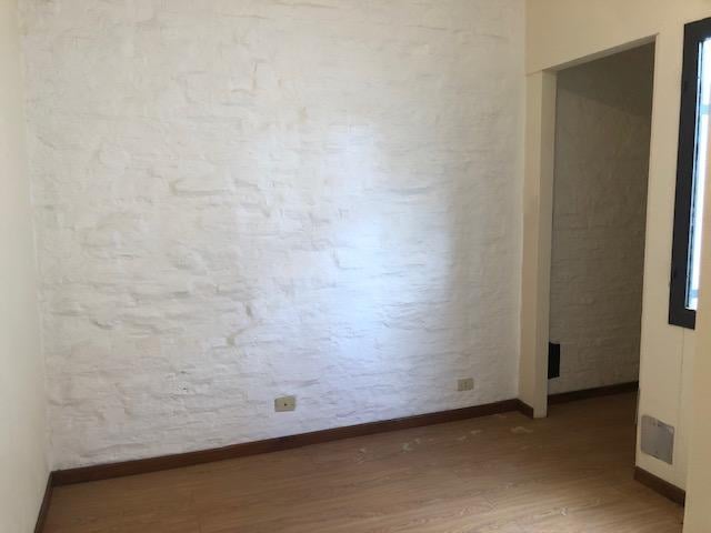 Foto de Ph de 4 ambientes al contra frente en 2 plantas con Patio, imagen 4