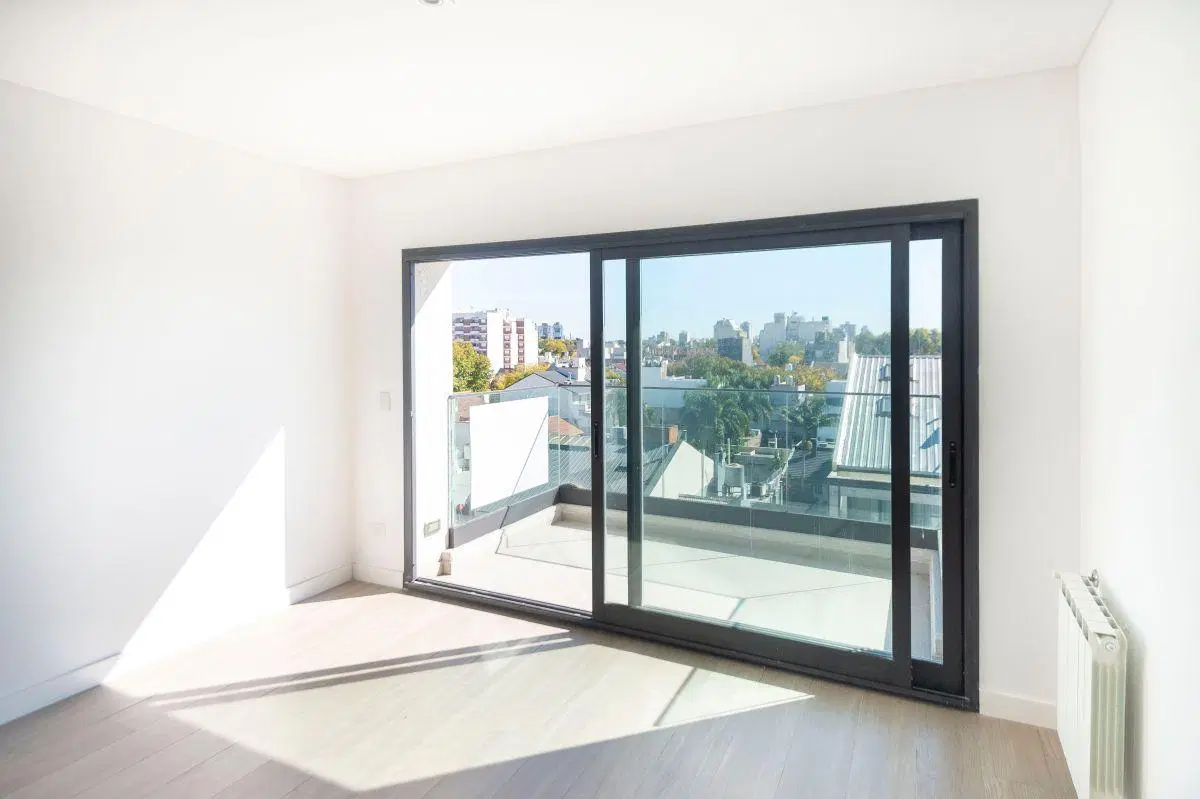 4 ambientes c/dep de categoría con dos balcones +grupo electrogeno+sum+piscina 5