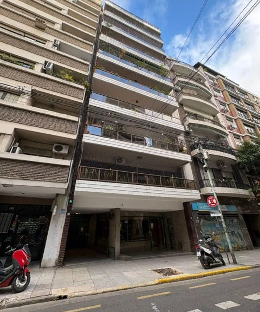 2 amb en recoleta muy buena ubicacion+ apto profesional 1