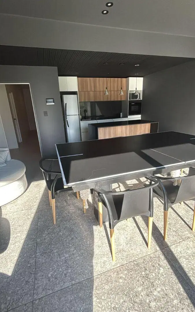 Monoambiente al contra frente con balcón +sum+ piscina 2
