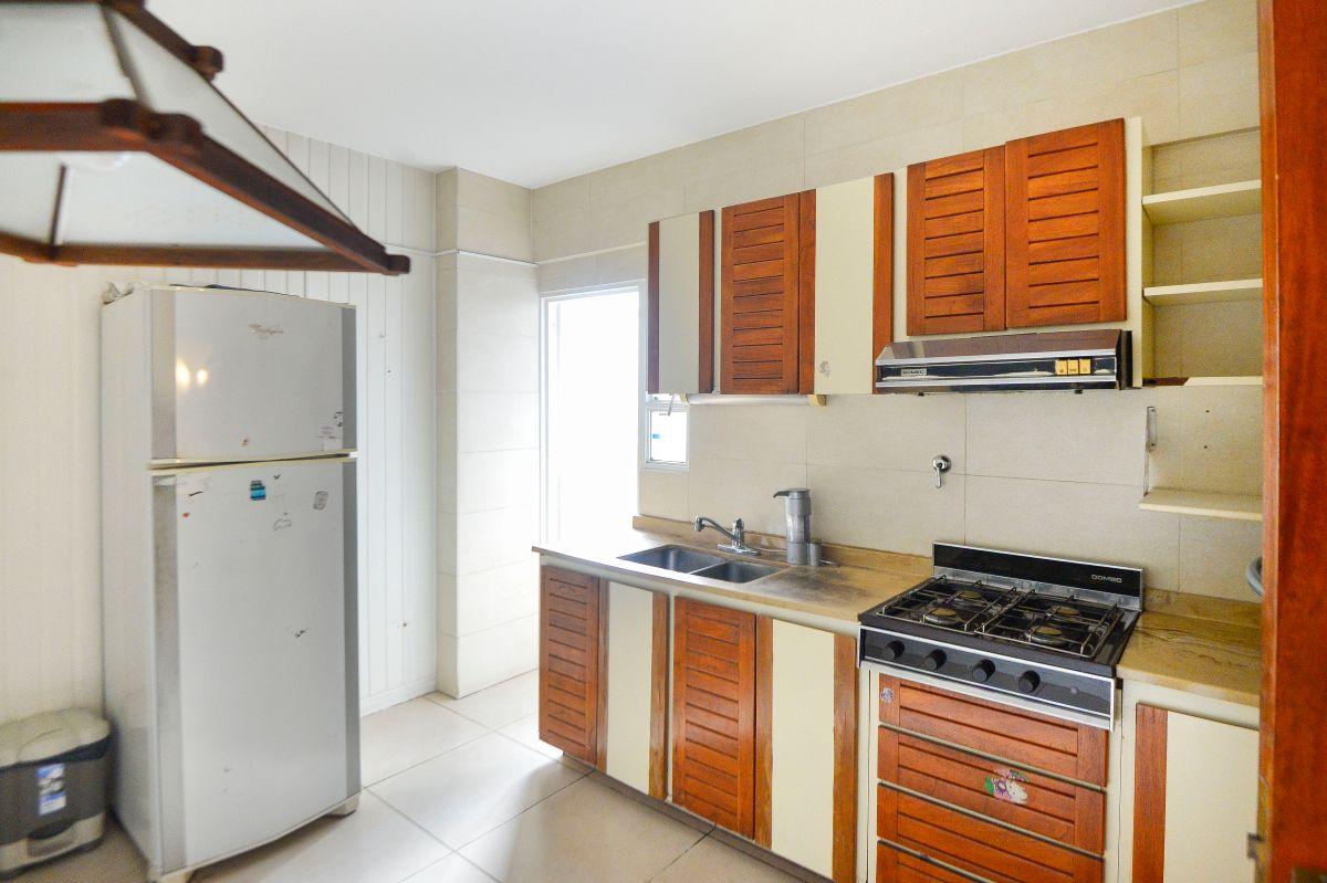 Foto de Semi piso de 4 ambiente con balcon+ toilette+ baño completo, imagen 3