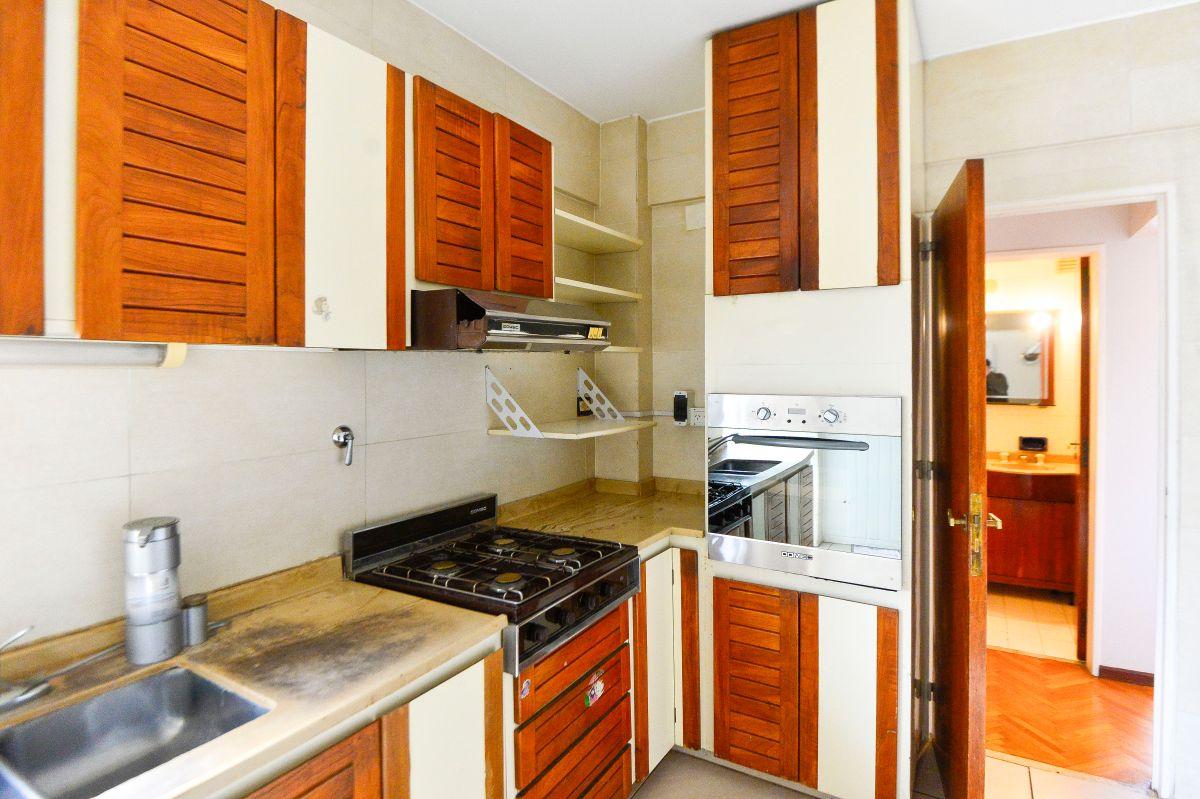 Foto de Semi piso de 4 ambiente con balcon+ toilette+ baño completo, imagen 2