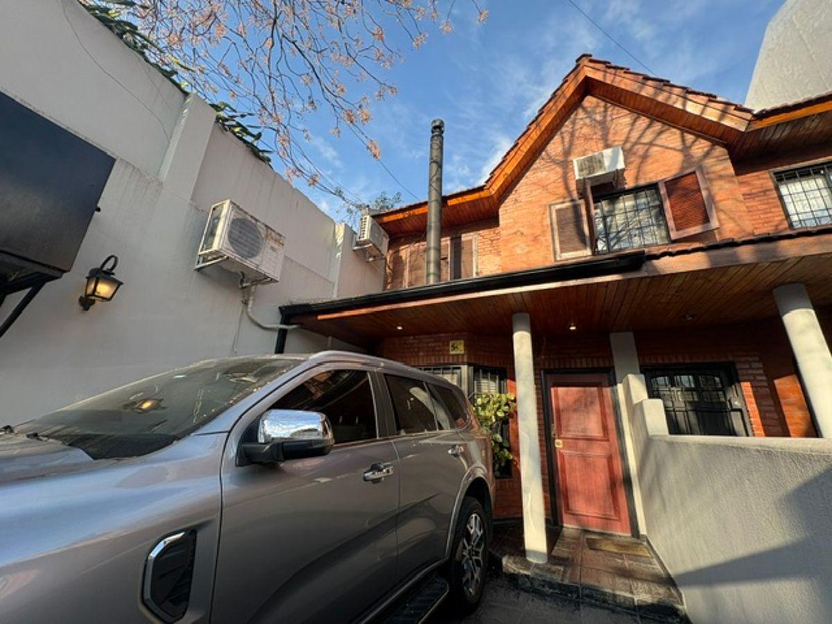 Foto de Duplex de 4 amb mas escritorio con fondo quincho+ Piscina, imagen 3