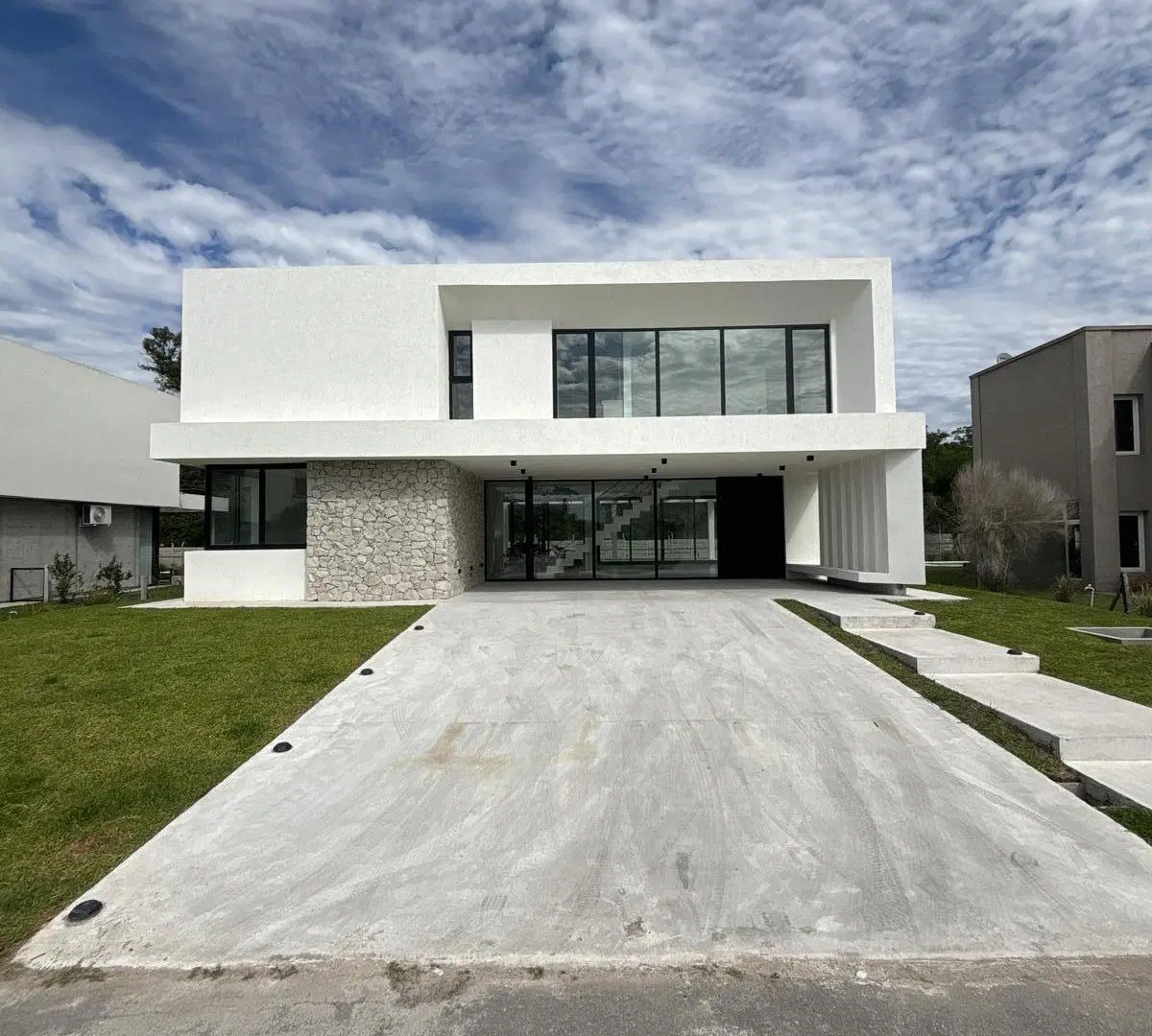 A estrenar Ville 5 - Greenville Polo & Resort 2