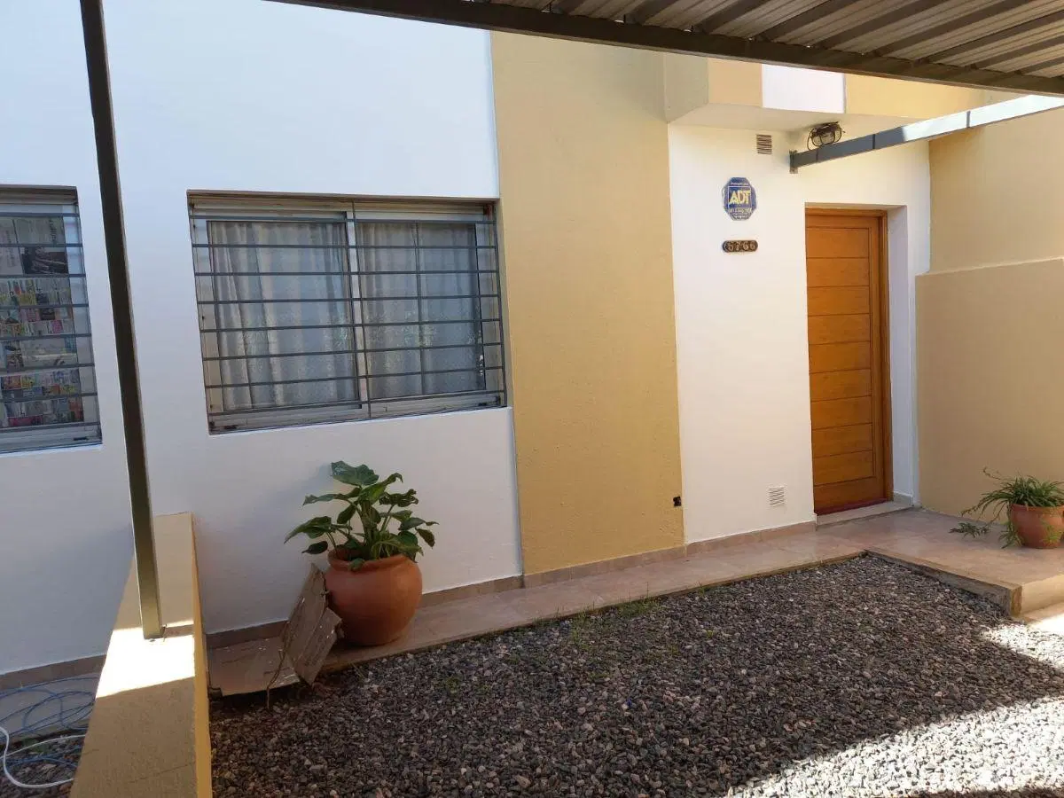 HERMOSO DUPLEX DOS DORMITORIOS MÁS ESCRITORIO 4